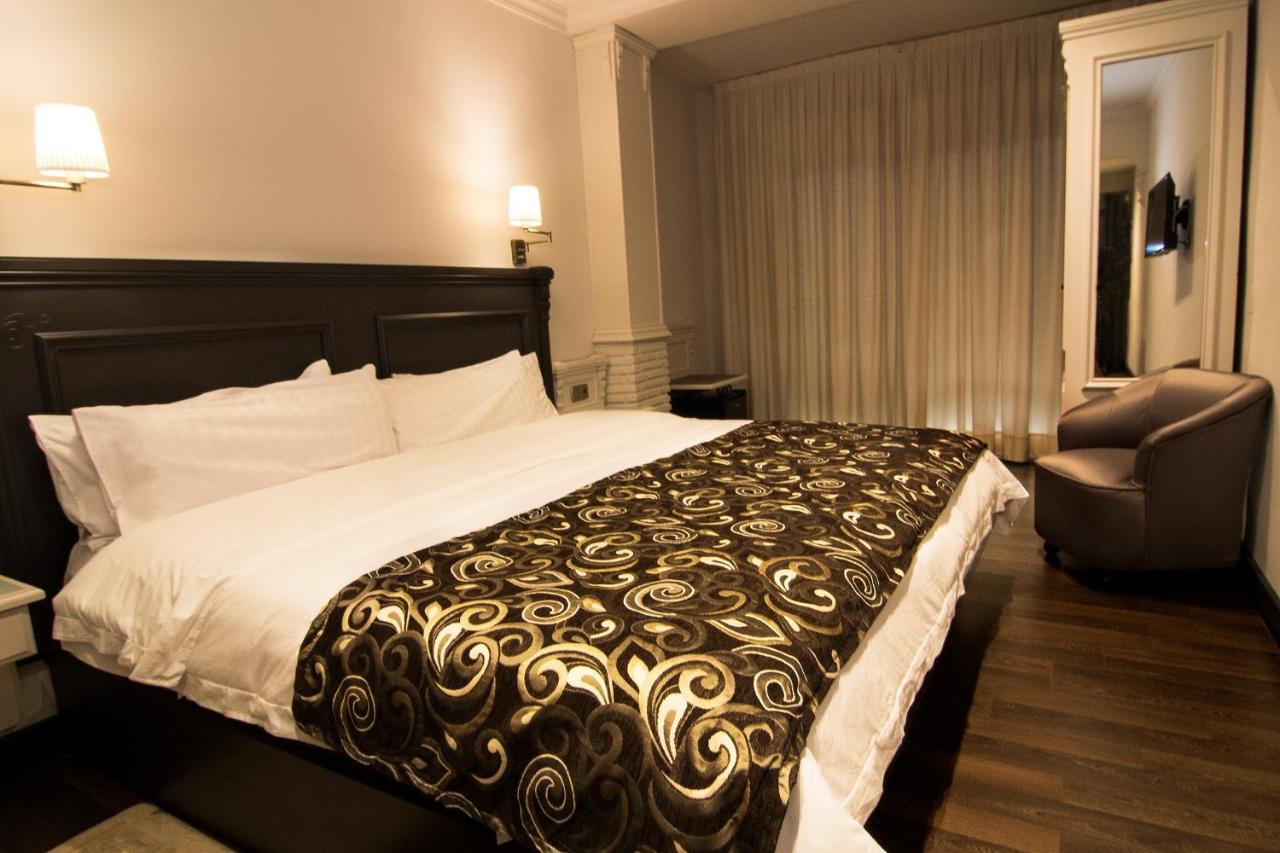 Avent Verahotel מראה חיצוני תמונה