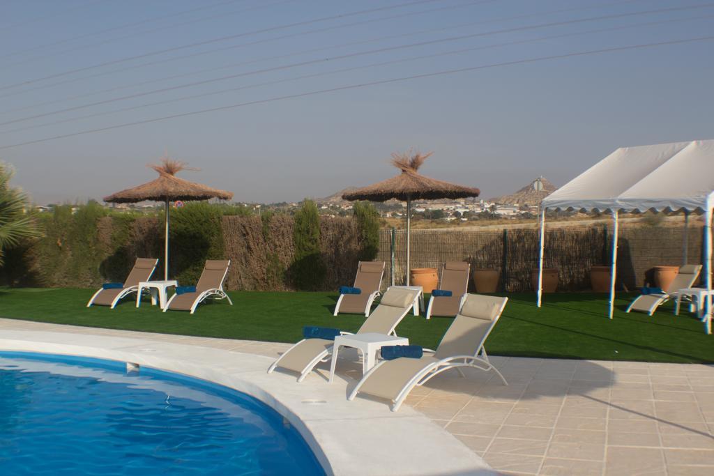 Avent Verahotel מראה חיצוני תמונה