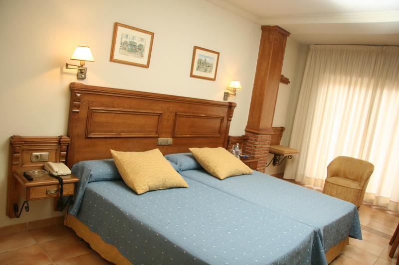 Avent Verahotel מראה חיצוני תמונה