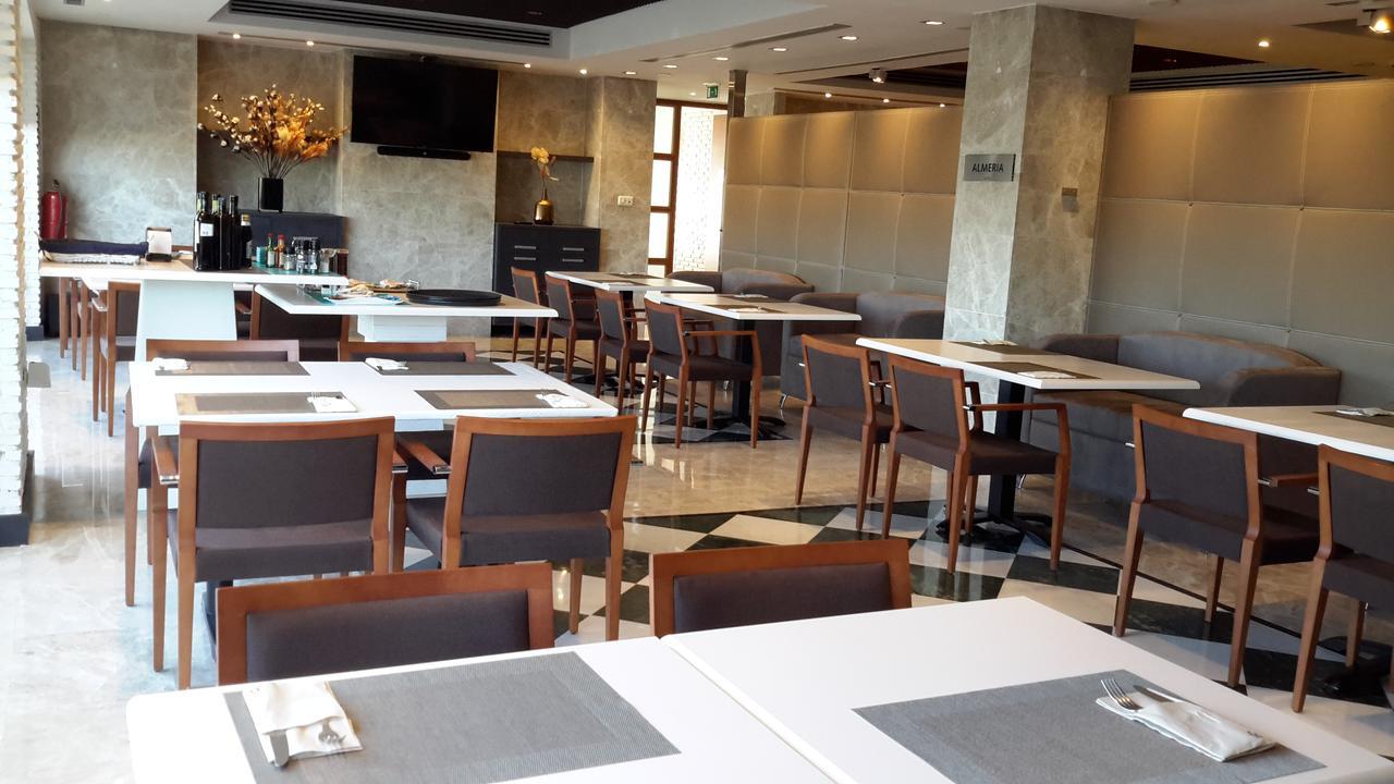 Avent Verahotel מראה חיצוני תמונה
