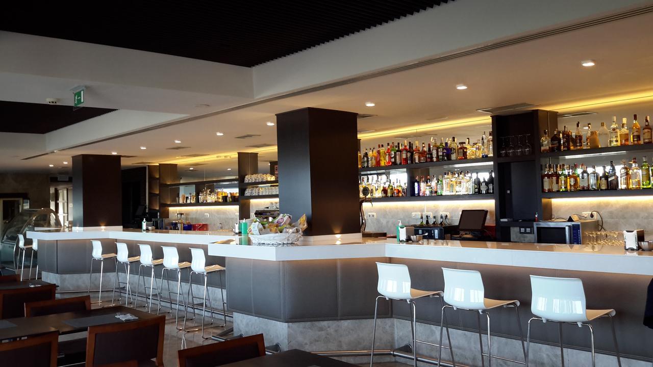 Avent Verahotel מראה חיצוני תמונה