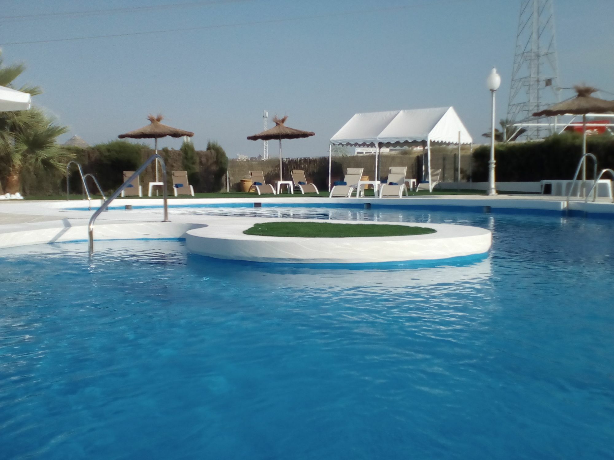 Avent Verahotel מראה חיצוני תמונה