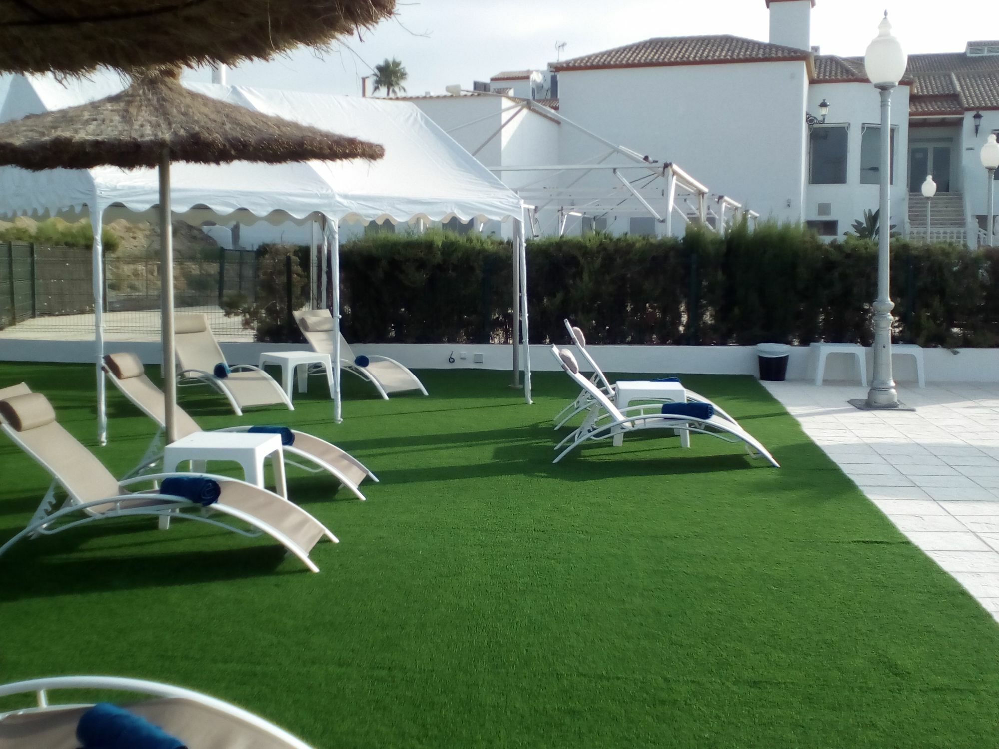 Avent Verahotel מראה חיצוני תמונה